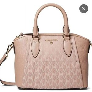 Michael Kors Sienna Messenger Bag in Fawn
